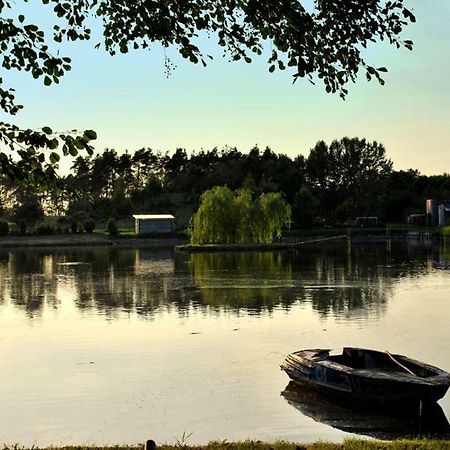Вилла Agrowczasy Nad Stawem Gartatowice Экстерьер фото