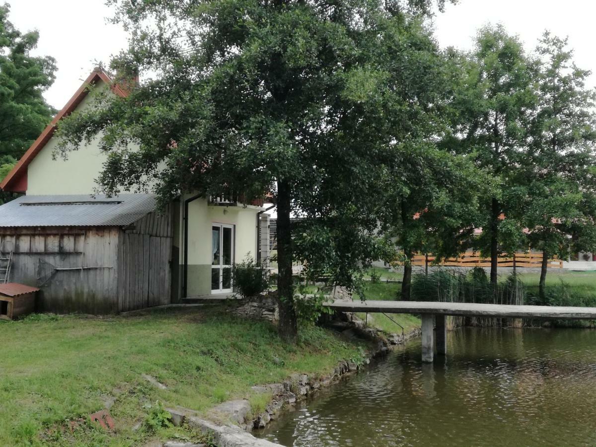 Вилла Agrowczasy Nad Stawem Gartatowice Экстерьер фото